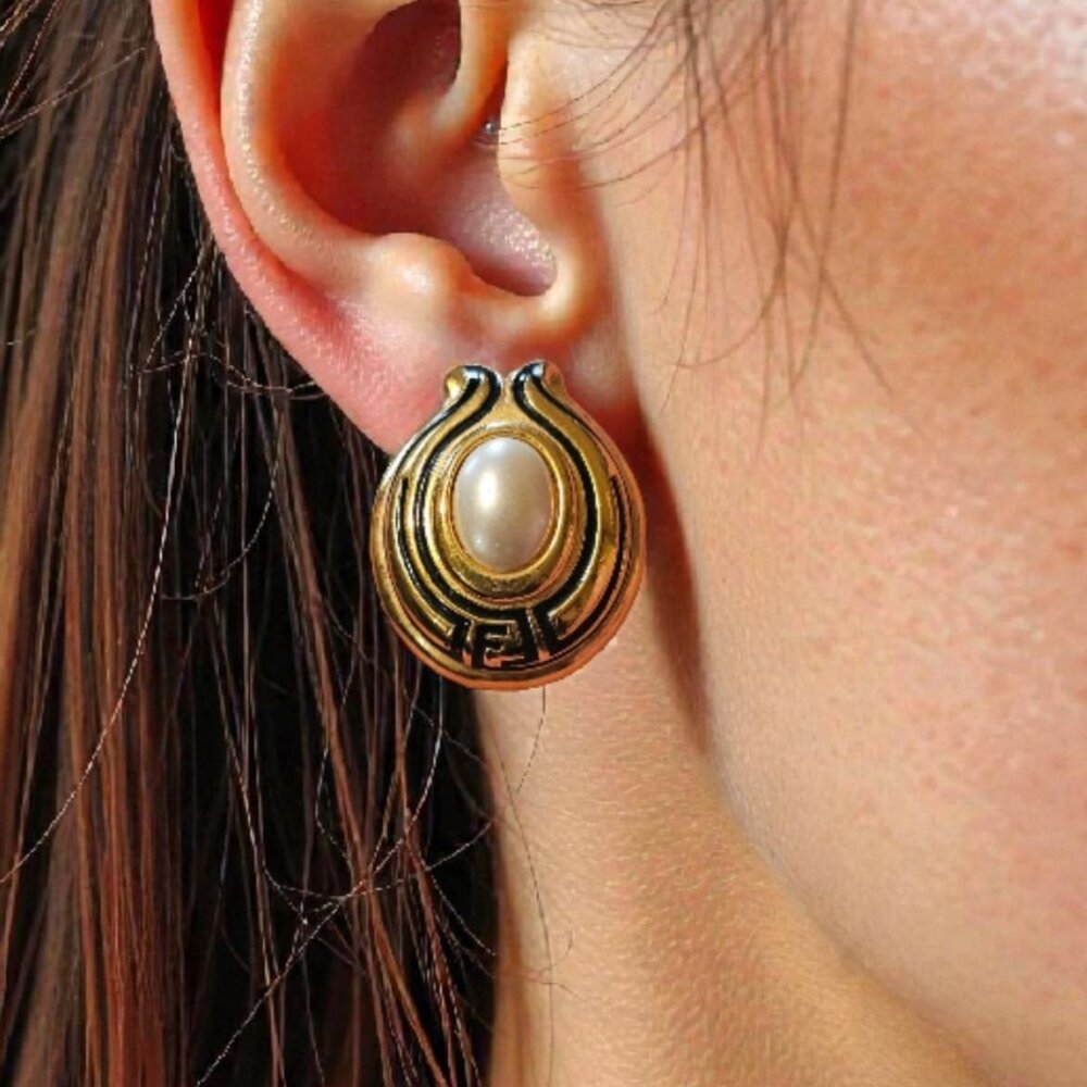 VTG Fendi Faux Pearl Goldtone Logo Stud Earrings 80s 90s Designer Signed Classic